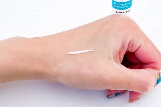 ハイドロキノンの美白化粧品